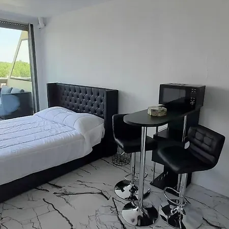 Apartment 43, Heliopolis L Au Village Naturiste Agde